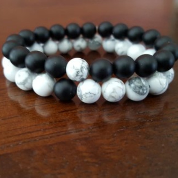Couples Bracelet - Picture 1 of 7